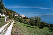 Lago di Garda - Gargnano. Il paesino di Musaga. 